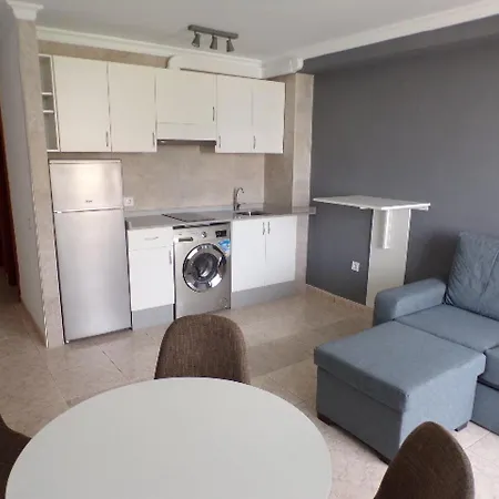 Juncos 402 Playa del Inglés