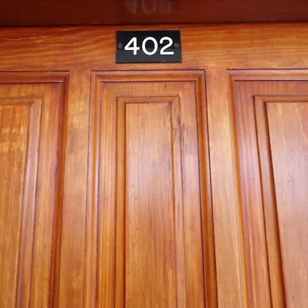 Juncos 402 * Playa del Inglés