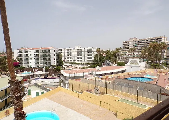 Apartment Juncos 402 *