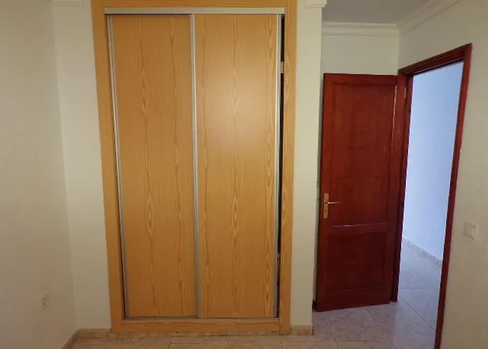 Juncos 402 Apartment *